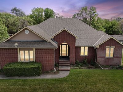 14101 E Lakeview Ct