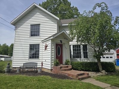 642 Maple St