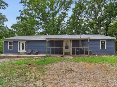 888 Middle Knottsville Rd