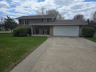 1333 Lori Ave