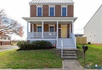 1301 Dance St