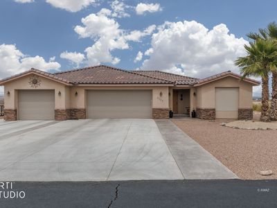 1585 E Margaret Ln