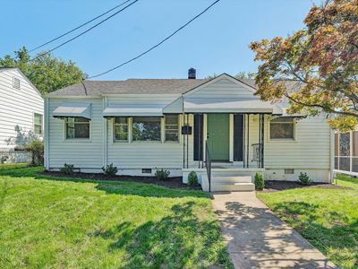 2542 Berkley Ave SW