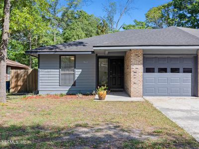 7462 COLONY COVE Lane