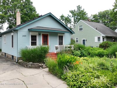 2409 Alpha St