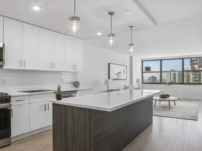 7002 Boulevard East APT 38G