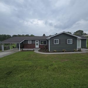 147 Foster St