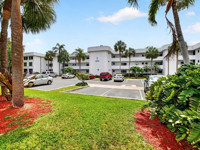 1410 Sheridan Street #19i