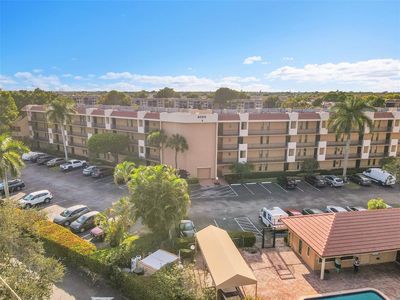 6008 Coral Lake Dr #108