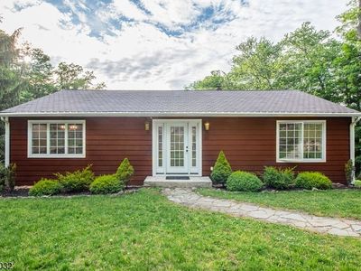 63 Egbert Ave