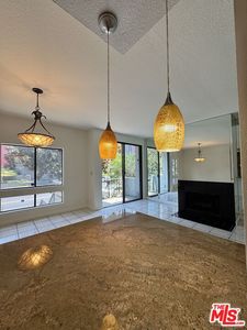 431 S Kingsley Dr APT 108