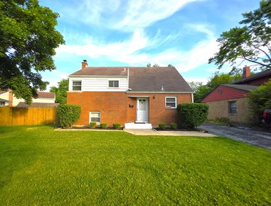 2205 Downey Rd