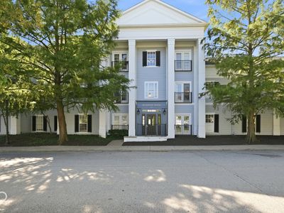 2121 Grenville St APT 1B
