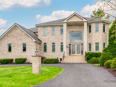 1 Enclave Way