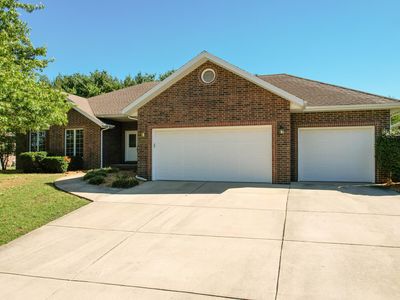 2684 S Laurel Avenue