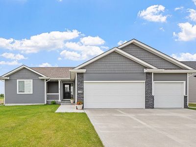 2708 NW Boulder Point Pl