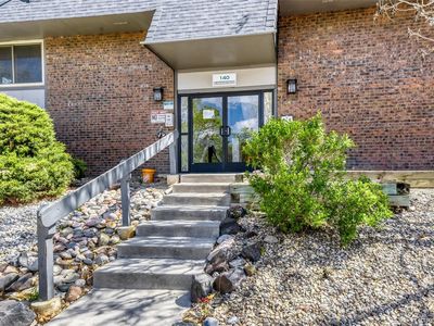 140 E Highline Circle #101