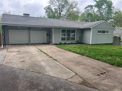 10008 E 68th Ter