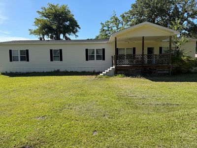 Property at 127 Hickory Bluff Dr, Waverly, GA