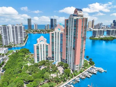 3370 Hidden Bay Dr #815