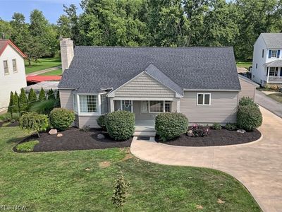 32618 Detroit Rd