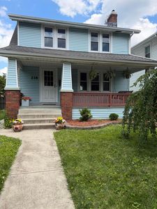 218 S Roys Ave