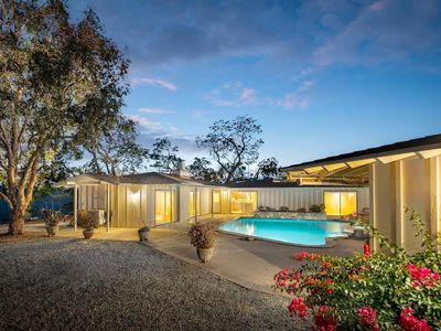 11961 Mesa Verde Dr