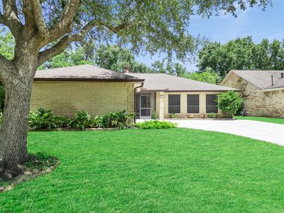 2819 Poplar Creek Ln