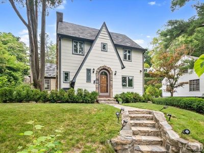 1187 Post Road