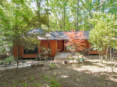 5421 Hideaway Dr