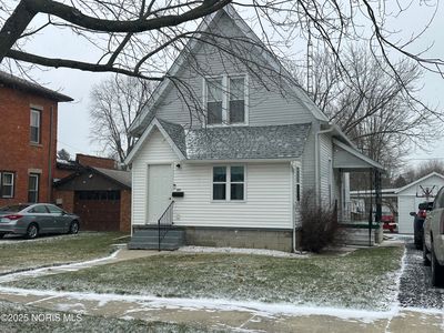 Property at 445 N Sandusky Ave, Upper Sandusky, OH