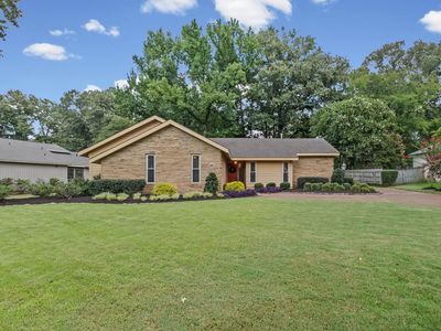 2174 Montego Dr
