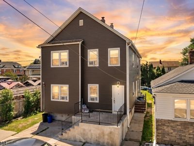 158 S 5th Ave