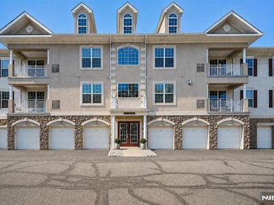 3 Slate Ct APT D1
