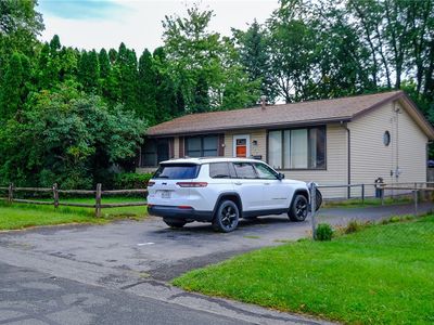 324 Manchester Rd