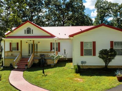 856 Taft Rd
