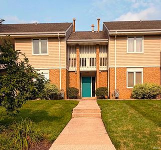 5665 S Wayne Ave APT D