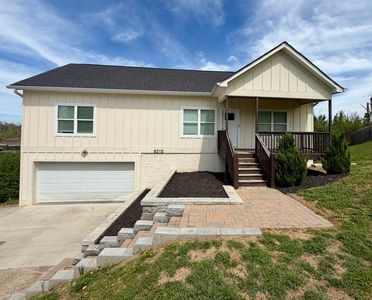 8315 Harvest Oak Ln
