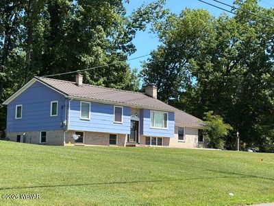 183 Maple St