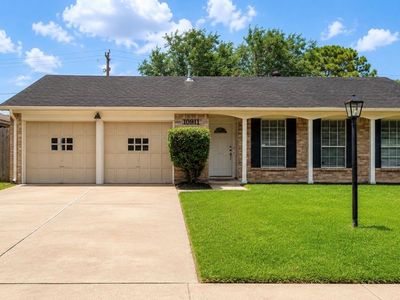 10911 Sageleaf Ln