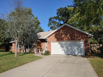 2360 E Monroe Street