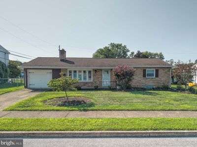 320 Belaire Dr