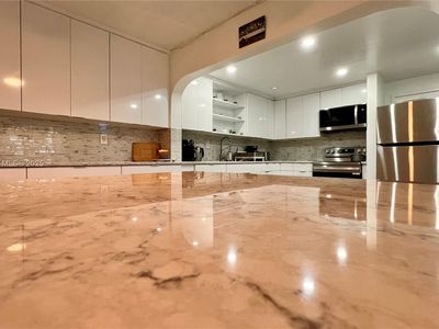 6901 SW 147th Ave APT 2E