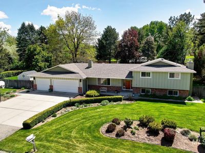 9105 W Aquarius St
