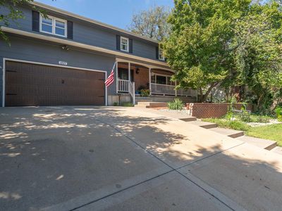 1827 Denholm Dr