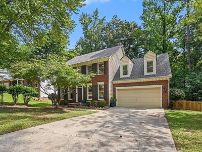 5121 Oakbrook Dr