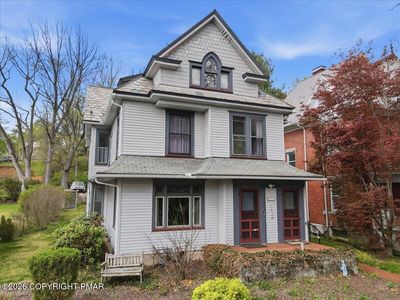 Property at 722 Scott St, Stroudsburg, PA
