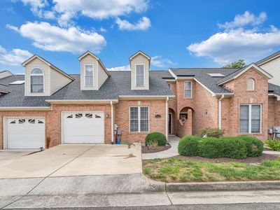 5512 Capulet Ct