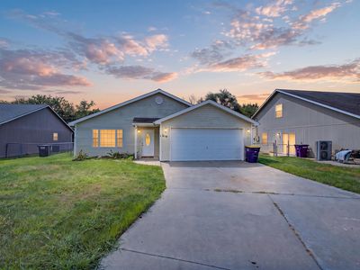 Property at 216 Kopp Dr, Manhattan, KS