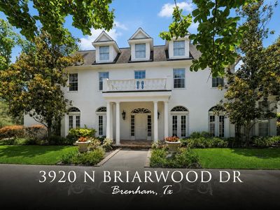 3920 N Briarwood Dr